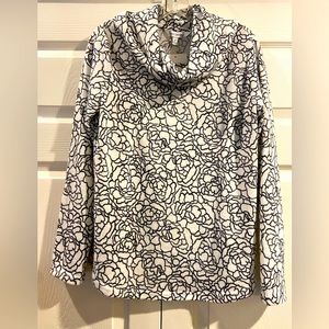 EMILY DANIELS Black & white Fleece Blouse Size S.  NWT.  Super Soft